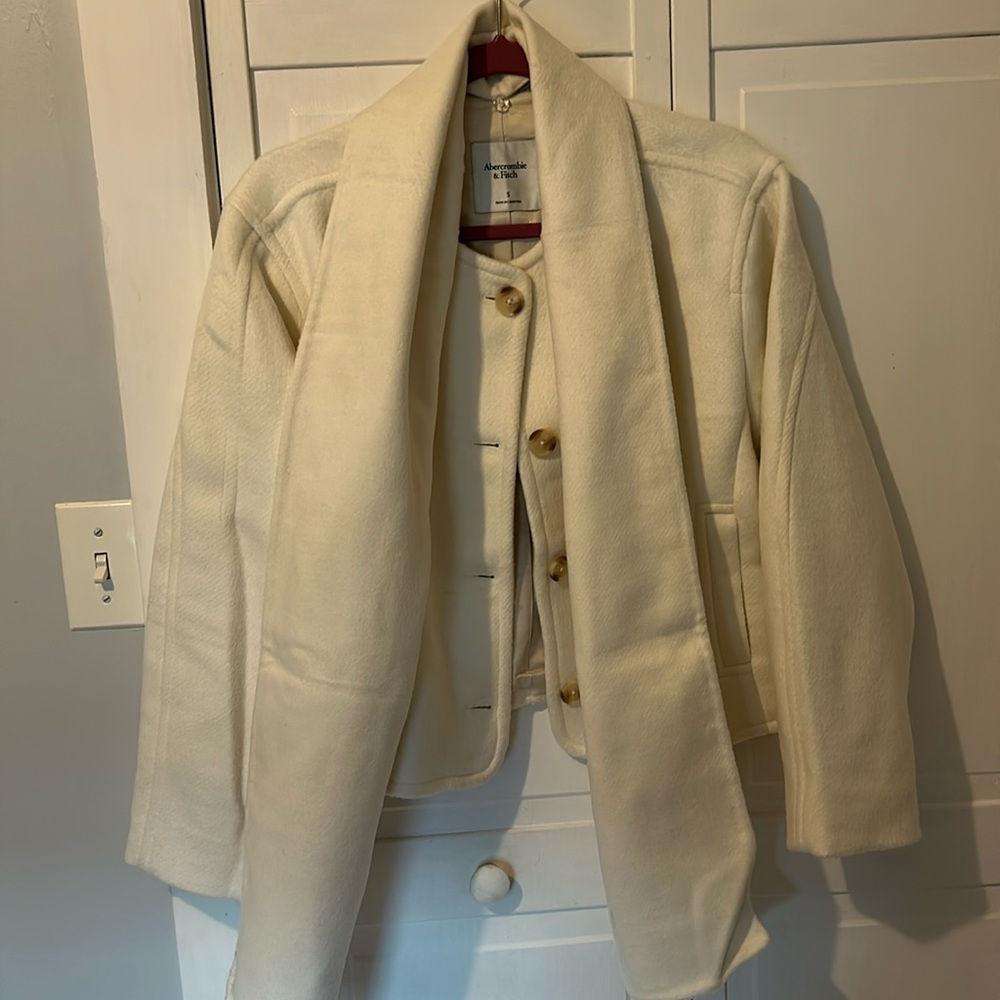 NWT Removable Scarf Wool-Blend Jacket